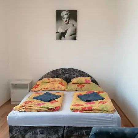 Feriehus Family House Eger