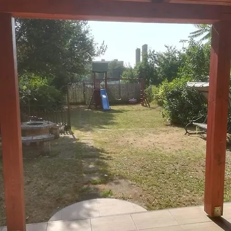 Prázdninový dům Family House *