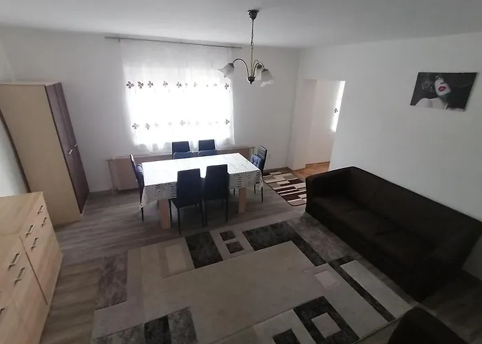 Nyaraló Family House Eger